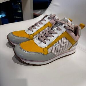 Michael Kors Women's Tennis Shoes Size 8M